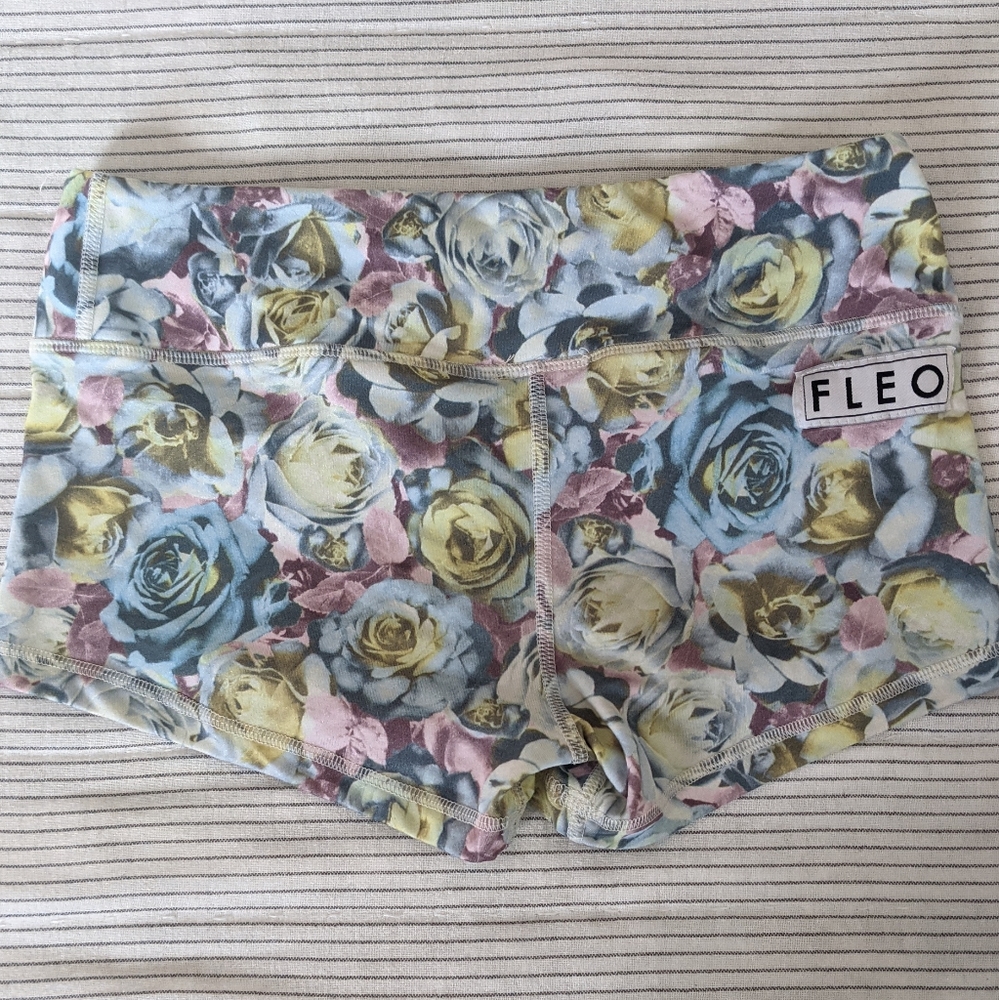 FLEO powerlift shorts